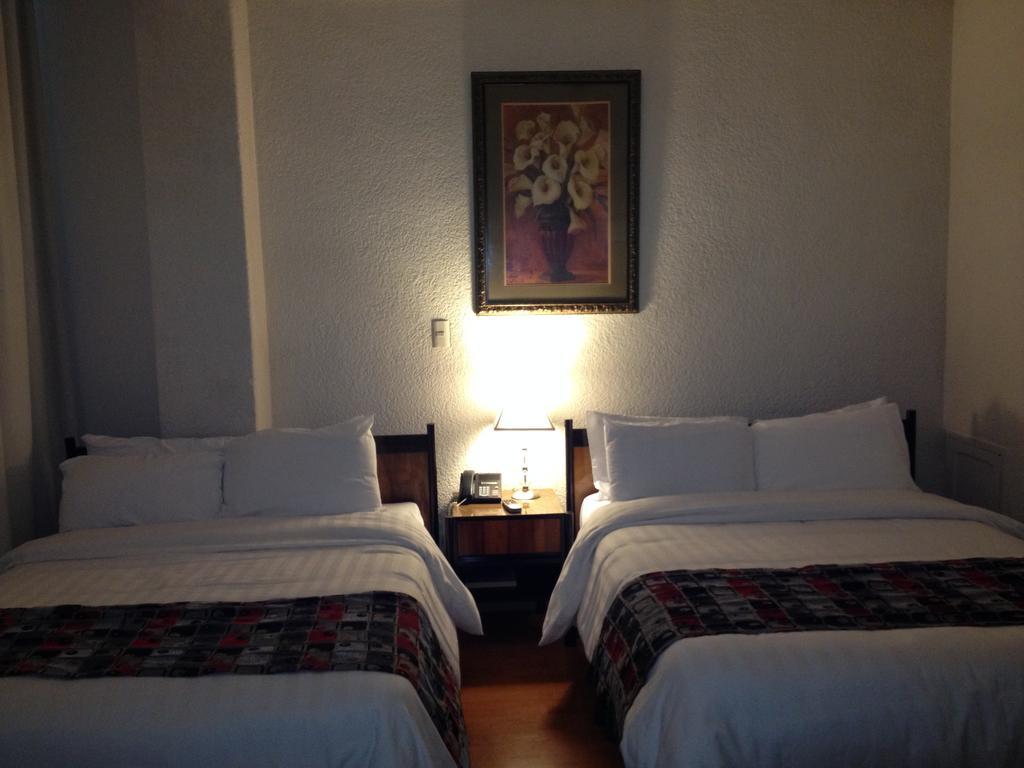 Hotel Trueba Orizaba  Pokoj fotografie