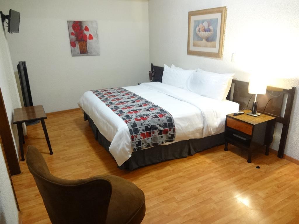 Hotel Trueba Orizaba  Pokoj fotografie